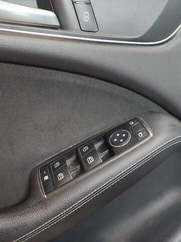 Черный Мерседес Б-класс, объемом двигателя 0 л и пробегом 83 тыс. км за 12500 $, фото 4 на Automoto.ua