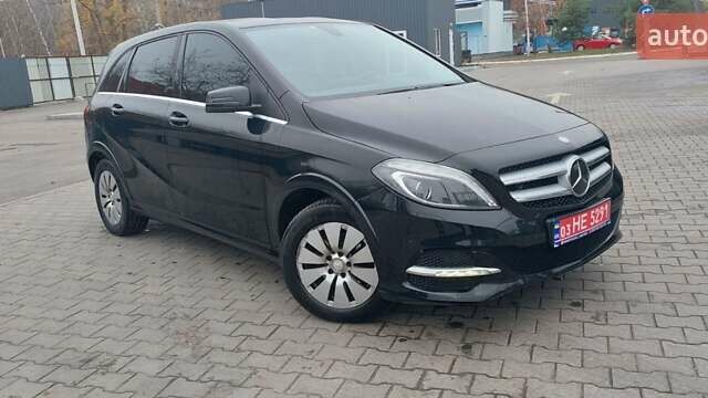 Черный Мерседес Б-класс, объемом двигателя 0 л и пробегом 122 тыс. км за 12291 $, фото 14 на Automoto.ua