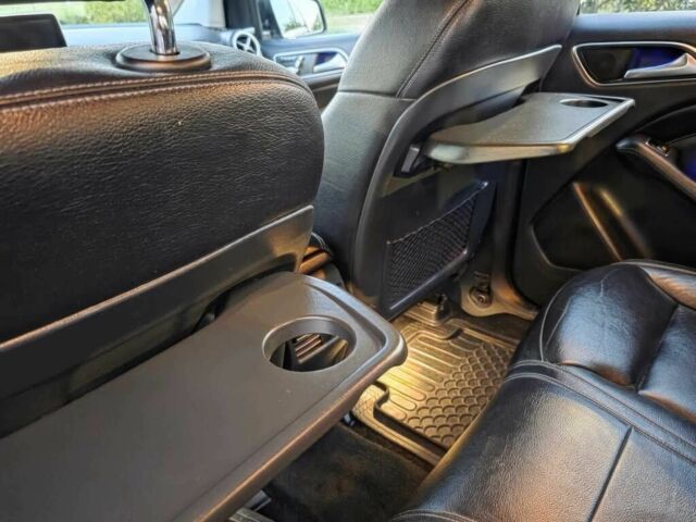 Чорний Мерседес Б-клас, об'ємом двигуна 0 л та пробігом 80 тис. км за 5700 $, фото 12 на Automoto.ua