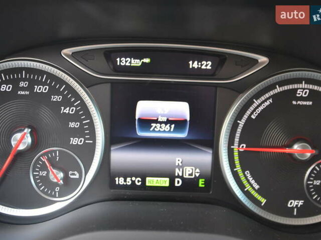 Чорний Мерседес Б-клас, об'ємом двигуна 0 л та пробігом 73 тис. км за 11500 $, фото 30 на Automoto.ua