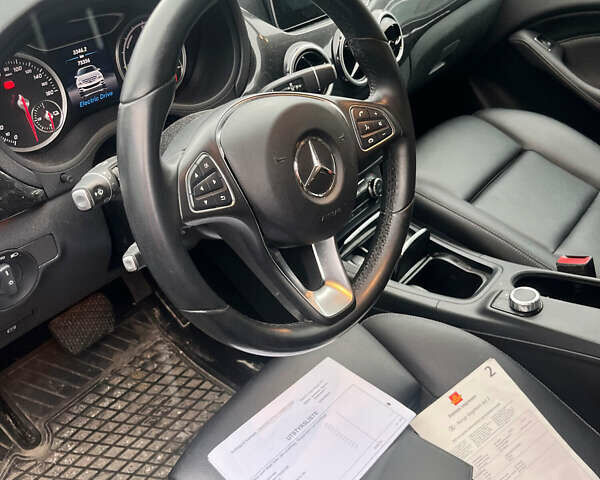 Чорний Мерседес Б-клас, об'ємом двигуна 0 л та пробігом 73 тис. км за 11500 $, фото 50 на Automoto.ua