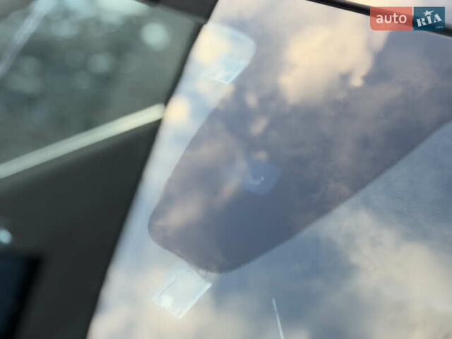 Чорний Мерседес Б-клас, об'ємом двигуна 0 л та пробігом 90 тис. км за 9250 $, фото 29 на Automoto.ua