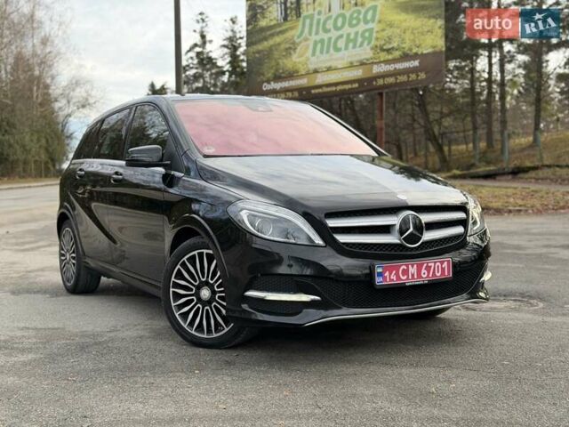 Чорний Мерседес Б-клас, об'ємом двигуна 0 л та пробігом 95 тис. км за 9950 $, фото 2 на Automoto.ua