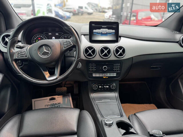 Черный Мерседес Б-класс, объемом двигателя 1.99 л и пробегом 125 тыс. км за 17500 $, фото 31 на Automoto.ua