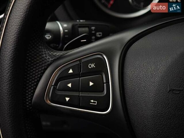 Чорний Мерседес Б-клас, об'ємом двигуна 0 л та пробігом 76 тис. км за 11790 $, фото 23 на Automoto.ua