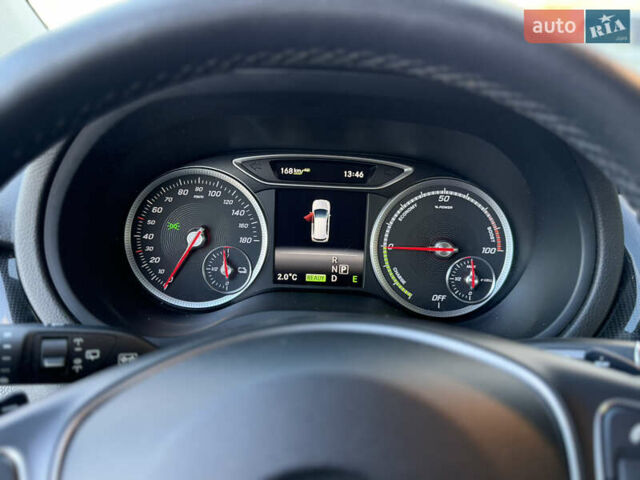 Чорний Мерседес Б-клас, об'ємом двигуна 0 л та пробігом 90 тис. км за 9250 $, фото 11 на Automoto.ua