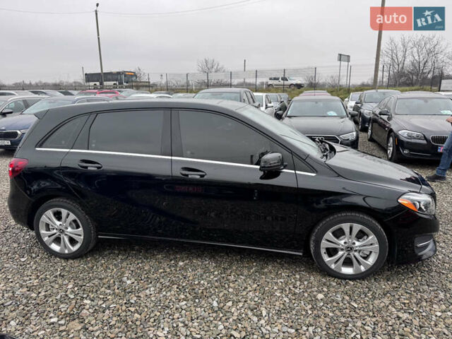 Черный Мерседес Б-класс, объемом двигателя 1.99 л и пробегом 125 тыс. км за 17500 $, фото 15 на Automoto.ua