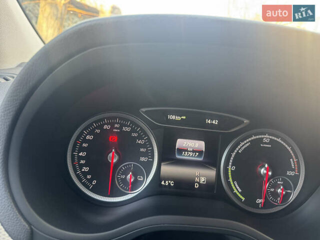 Черный Мерседес Б-класс, объемом двигателя 0 л и пробегом 137 тыс. км за 10350 $, фото 16 на Automoto.ua