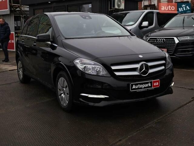 Чорний Мерседес Б-клас, об'ємом двигуна 0 л та пробігом 76 тис. км за 11790 $, фото 2 на Automoto.ua