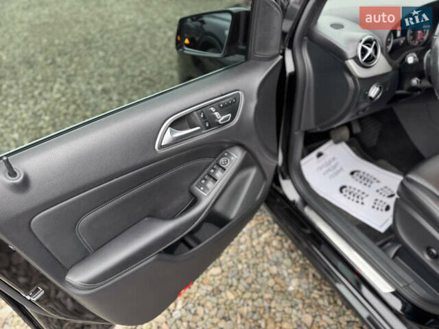 Черный Мерседес Б-класс, объемом двигателя 1.99 л и пробегом 125 тыс. км за 17500 $, фото 21 на Automoto.ua