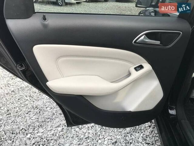 Чорний Мерседес Б-клас, об'ємом двигуна 0 л та пробігом 118 тис. км за 12490 $, фото 11 на Automoto.ua