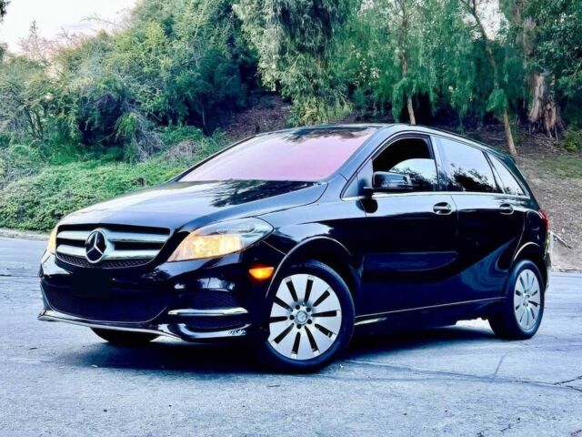 Чорний Мерседес Б-клас, об'ємом двигуна 0 л та пробігом 55 тис. км за 7700 $, фото 1 на Automoto.ua