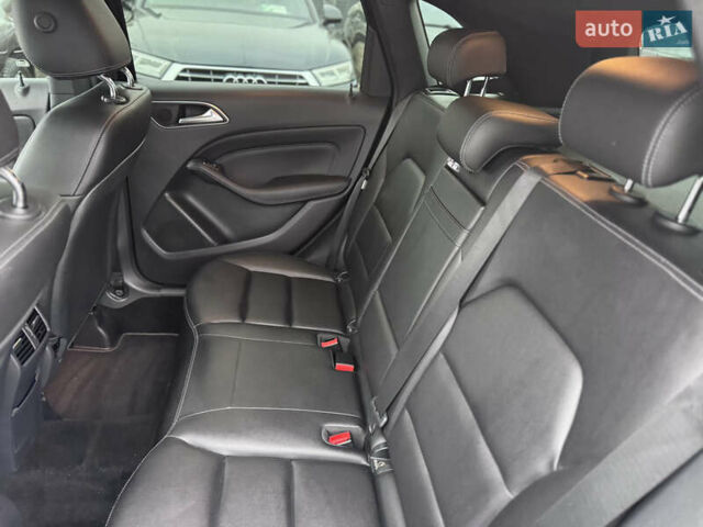 Черный Мерседес Б-класс, объемом двигателя 1.99 л и пробегом 125 тыс. км за 17500 $, фото 30 на Automoto.ua