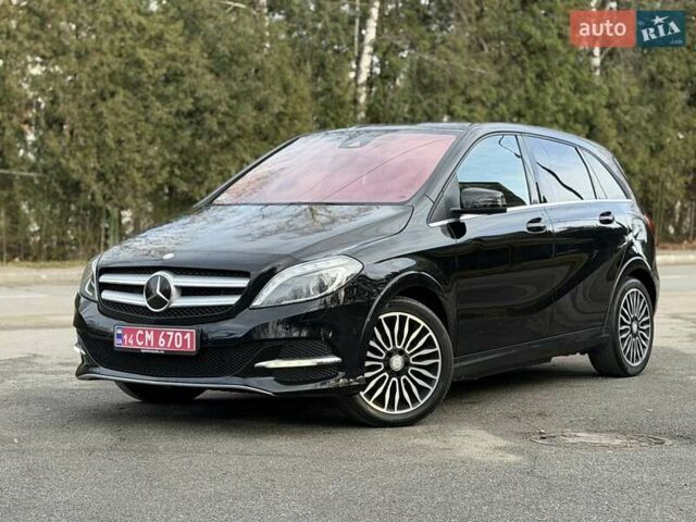 Чорний Мерседес Б-клас, об'ємом двигуна 0 л та пробігом 95 тис. км за 9950 $, фото 9 на Automoto.ua