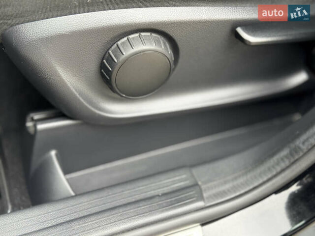 Черный Мерседес Б-класс, объемом двигателя 0 л и пробегом 99 тыс. км за 10500 $, фото 40 на Automoto.ua