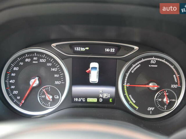 Чорний Мерседес Б-клас, об'ємом двигуна 0 л та пробігом 73 тис. км за 11500 $, фото 29 на Automoto.ua