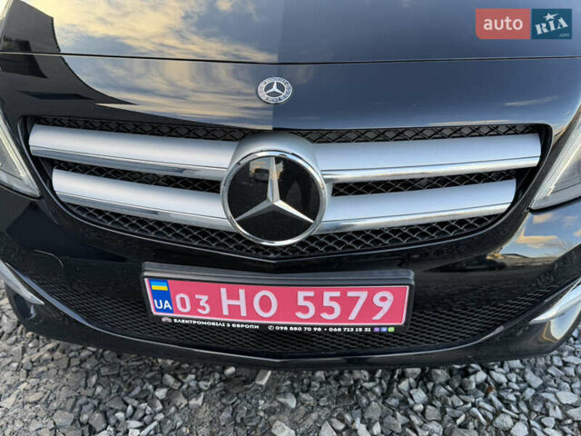 Чорний Мерседес Б-клас, об'ємом двигуна 0 л та пробігом 90 тис. км за 9250 $, фото 32 на Automoto.ua