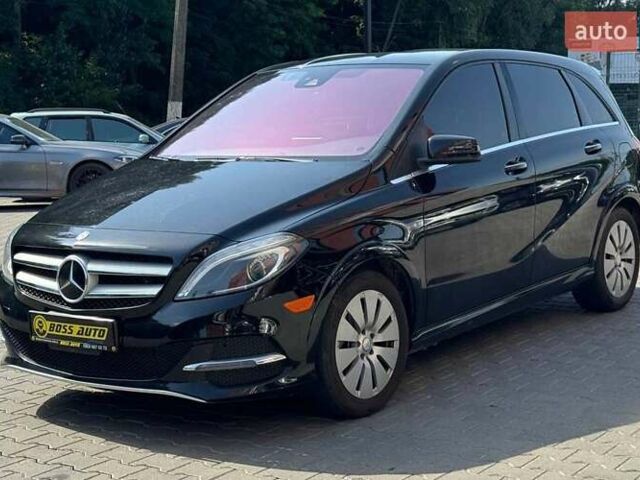 Чорний Мерседес Б-клас, об'ємом двигуна 0 л та пробігом 67 тис. км за 11700 $, фото 2 на Automoto.ua