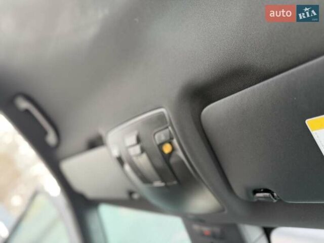 Черный Мерседес Б-класс, объемом двигателя 0 л и пробегом 98 тыс. км за 10200 $, фото 43 на Automoto.ua