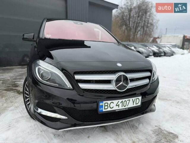 Черный Мерседес Б-класс, объемом двигателя 0 л и пробегом 98 тыс. км за 10200 $, фото 5 на Automoto.ua