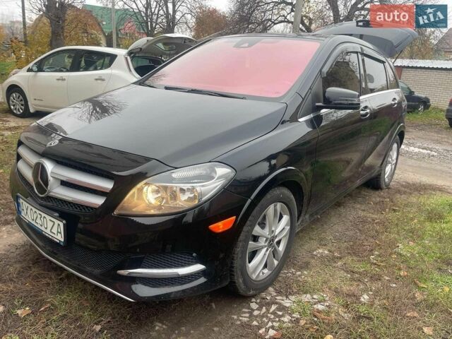 Чорний Мерседес Б-клас, об'ємом двигуна 0 л та пробігом 50 тис. км за 12900 $, фото 1 на Automoto.ua