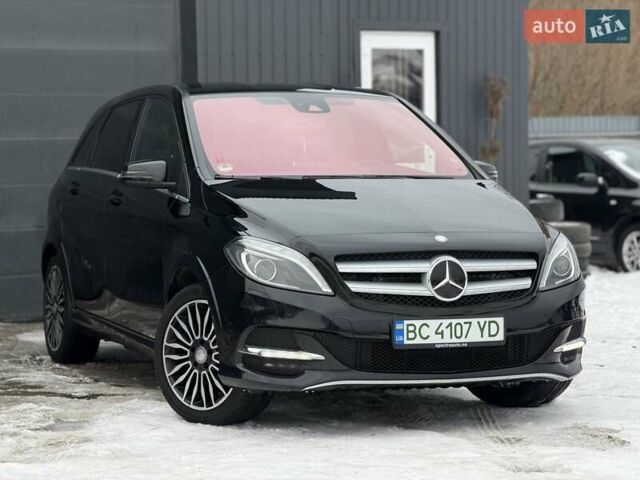 Черный Мерседес Б-класс, объемом двигателя 0 л и пробегом 98 тыс. км за 10200 $, фото 2 на Automoto.ua