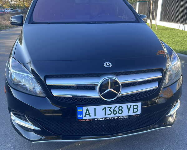 Черный Мерседес Б-класс, объемом двигателя 0 л и пробегом 33 тыс. км за 13500 $, фото 14 на Automoto.ua