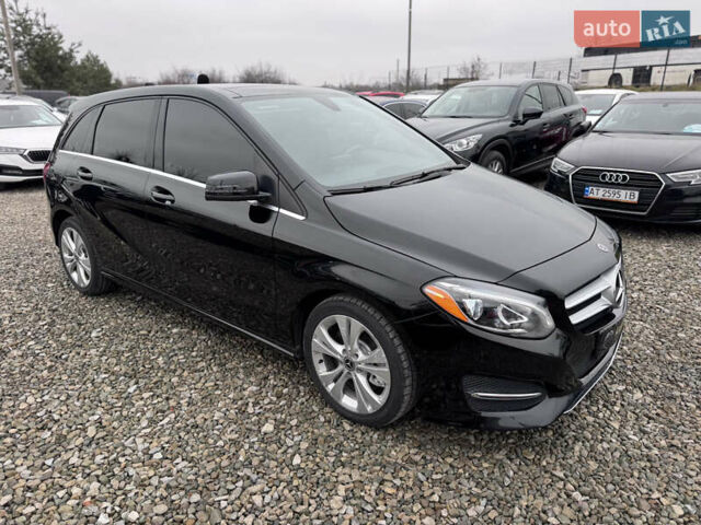 Черный Мерседес Б-класс, объемом двигателя 1.99 л и пробегом 125 тыс. км за 17500 $, фото 16 на Automoto.ua