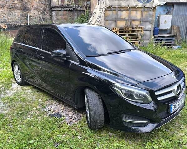 Чорний Мерседес Б-клас, об'ємом двигуна 2.1 л та пробігом 210 тис. км за 15500 $, фото 4 на Automoto.ua