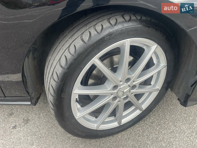 Черный Мерседес Б-класс, объемом двигателя 2.14 л и пробегом 251 тыс. км за 13500 $, фото 27 на Automoto.ua