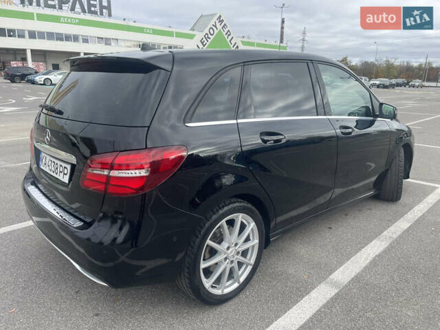 Черный Мерседес Б-класс, объемом двигателя 2.14 л и пробегом 251 тыс. км за 13500 $, фото 3 на Automoto.ua