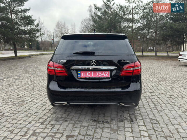 Черный Мерседес Б-класс, объемом двигателя 2 л и пробегом 90 тыс. км за 16900 $, фото 6 на Automoto.ua