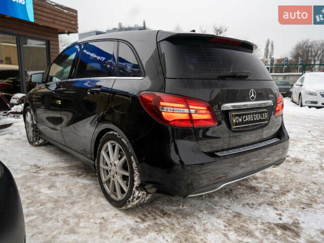 Чорний Мерседес Б-клас, об'ємом двигуна 2.14 л та пробігом 252 тис. км за 13000 $, фото 10 на Automoto.ua