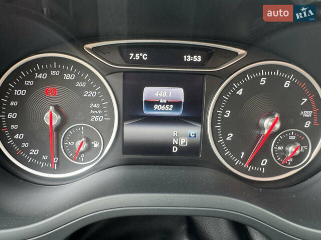 Черный Мерседес Б-класс, объемом двигателя 2 л и пробегом 90 тыс. км за 16900 $, фото 24 на Automoto.ua