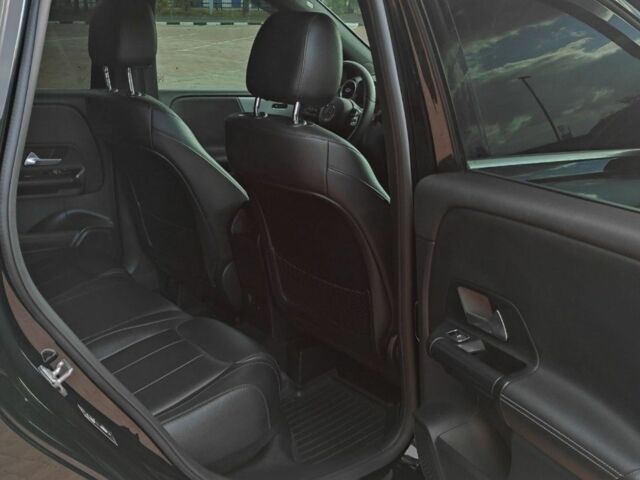 Чорний Мерседес Б-клас, об'ємом двигуна 2 л та пробігом 140 тис. км за 19800 $, фото 14 на Automoto.ua