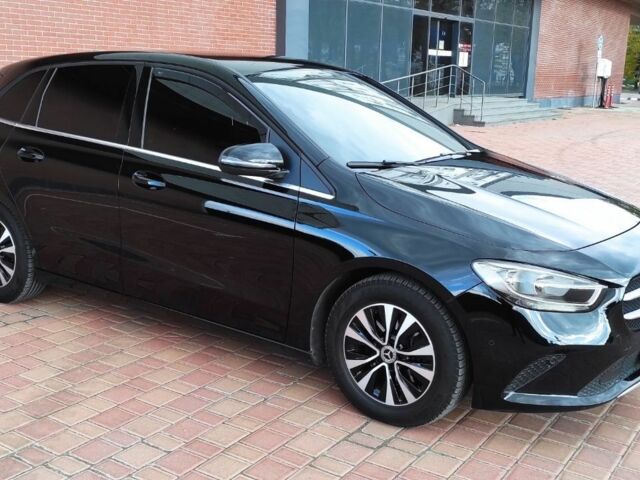 Чорний Мерседес Б-клас, об'ємом двигуна 2 л та пробігом 140 тис. км за 19800 $, фото 7 на Automoto.ua