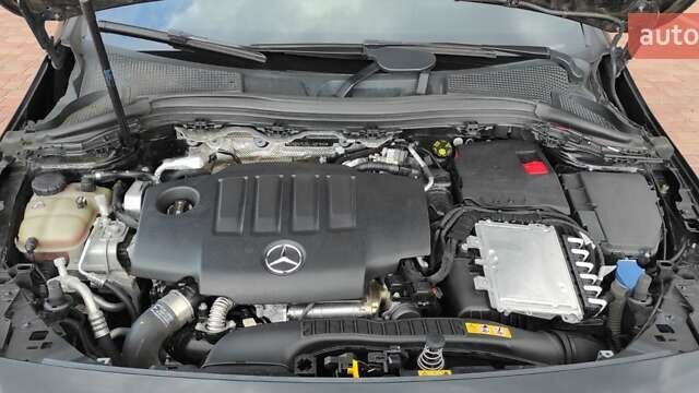 Чорний Мерседес Б-клас, об'ємом двигуна 2 л та пробігом 140 тис. км за 19800 $, фото 14 на Automoto.ua