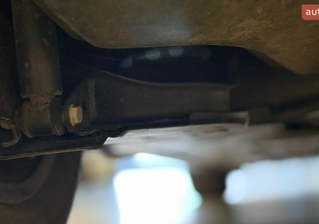 Чорний Мерседес Б-клас, об'ємом двигуна 1.95 л та пробігом 141 тис. км за 19999 $, фото 9 на Automoto.ua