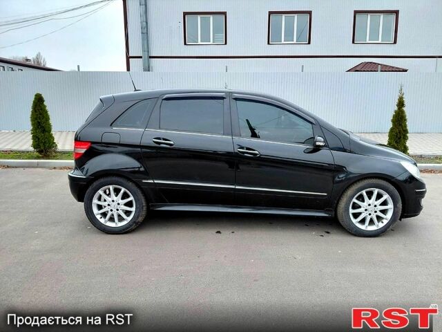 Чорний Мерседес Б-клас, об'ємом двигуна 1.7 л та пробігом 0 тис. км за 6555 $, фото 2 на Automoto.ua