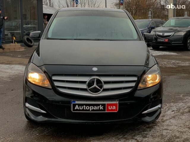 Черный Мерседес Б-класс, объемом двигателя 2 л и пробегом 385 тыс. км за 9790 $, фото 1 на Automoto.ua