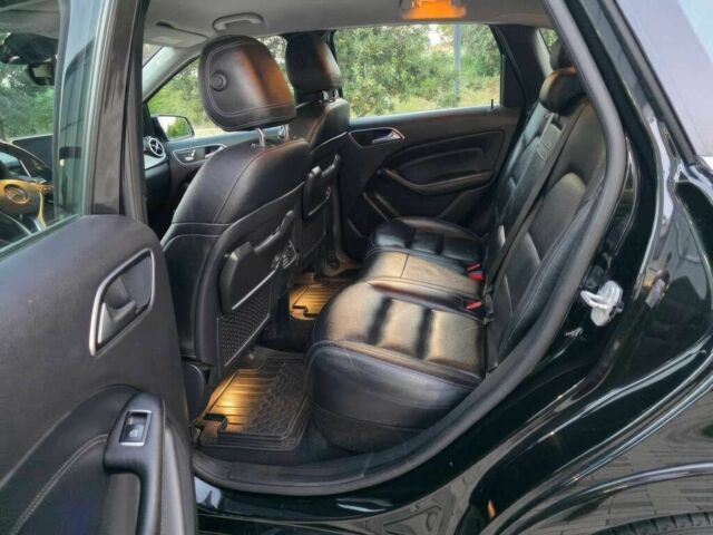 Черный Мерседес Б-класс, объемом двигателя 0 л и пробегом 73 тыс. км за 7700 $, фото 11 на Automoto.ua