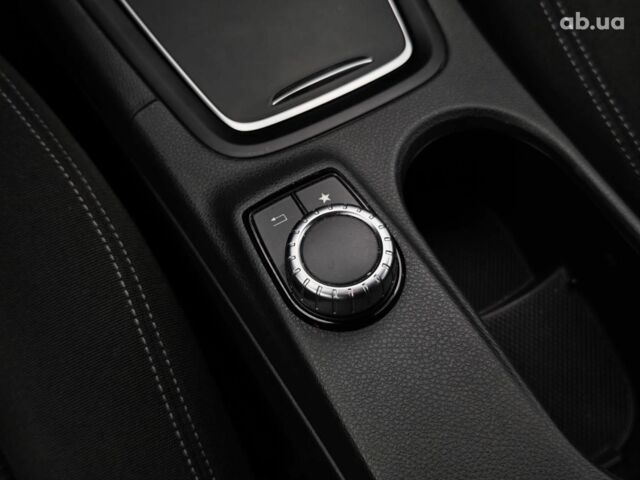 Чорний Мерседес Б-клас, об'ємом двигуна 0 л та пробігом 76 тис. км за 11790 $, фото 17 на Automoto.ua