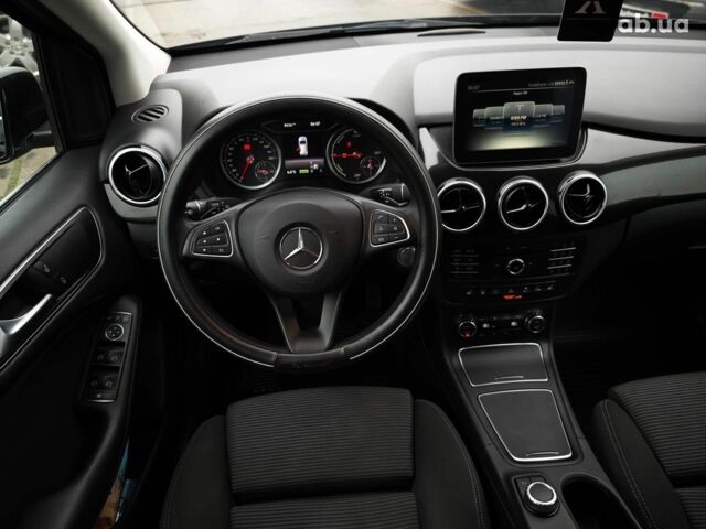 Чорний Мерседес Б-клас, об'ємом двигуна 0 л та пробігом 76 тис. км за 11790 $, фото 14 на Automoto.ua