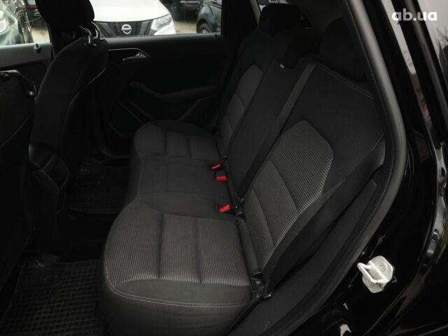 Чорний Мерседес Б-клас, об'ємом двигуна 0 л та пробігом 76 тис. км за 11790 $, фото 12 на Automoto.ua