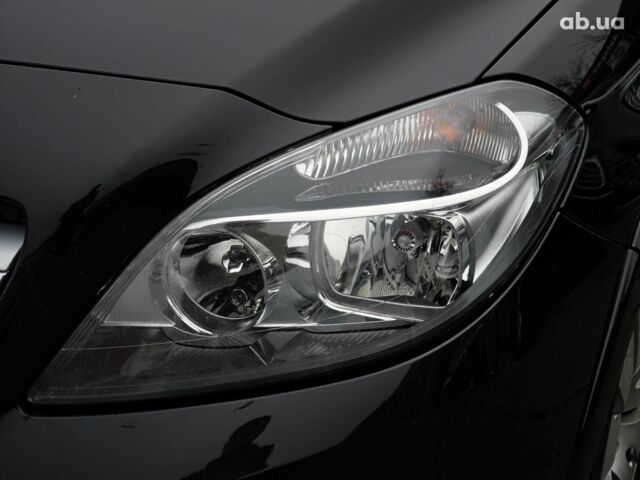 Чорний Мерседес Б-клас, об'ємом двигуна 0 л та пробігом 76 тис. км за 11790 $, фото 4 на Automoto.ua