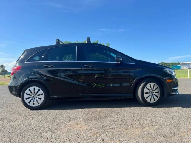 Чорний Мерседес Б-клас, об'ємом двигуна 0 л та пробігом 64 тис. км за 4500 $, фото 4 на Automoto.ua