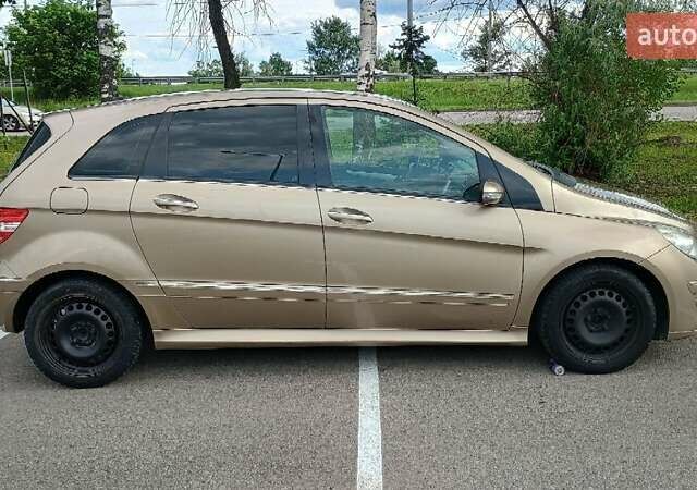 Коричневый Мерседес Б-класс, объемом двигателя 1.99 л и пробегом 276 тыс. км за 5500 $, фото 1 на Automoto.ua