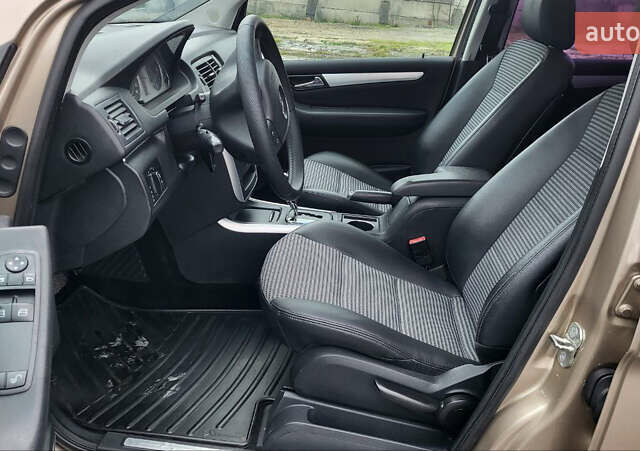 Коричневий Мерседес Б-клас, об'ємом двигуна 1.7 л та пробігом 221 тис. км за 6880 $, фото 16 на Automoto.ua