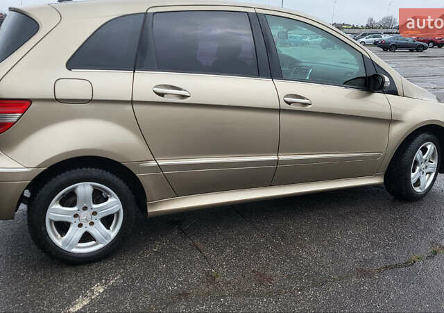 Коричневий Мерседес Б-клас, об'ємом двигуна 1.7 л та пробігом 221 тис. км за 6880 $, фото 3 на Automoto.ua
