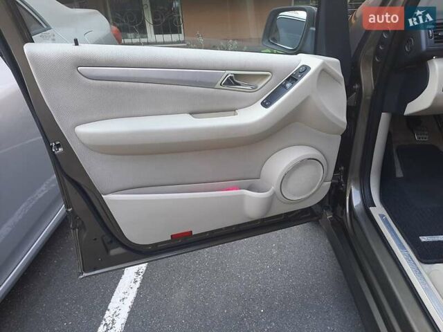 Коричневий Мерседес Б-клас, об'ємом двигуна 1.99 л та пробігом 355 тис. км за 6200 $, фото 7 на Automoto.ua